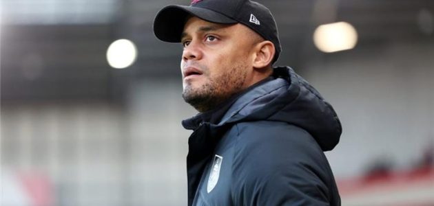 كومباني يرد على أنباء ارتباطه بتولي قيادة تشيلسي